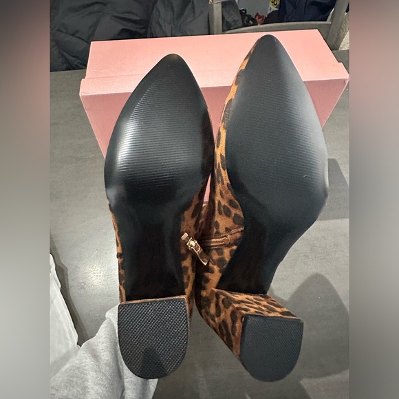 SMASH Chiku Chunky Heels - Picture 5 of 7